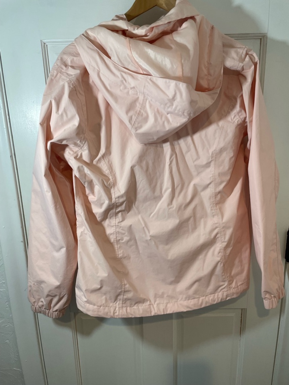 Light Pink The North Face Women's Resolve 2 rain Jacket size L outdoors camping - Picture 2 of 3